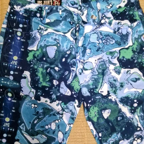 Jean Paul Gulatier - Picture 2 of 3